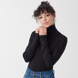 SPLENDID *NWOT* 1x1 Slim Turtleneck - Black, Small